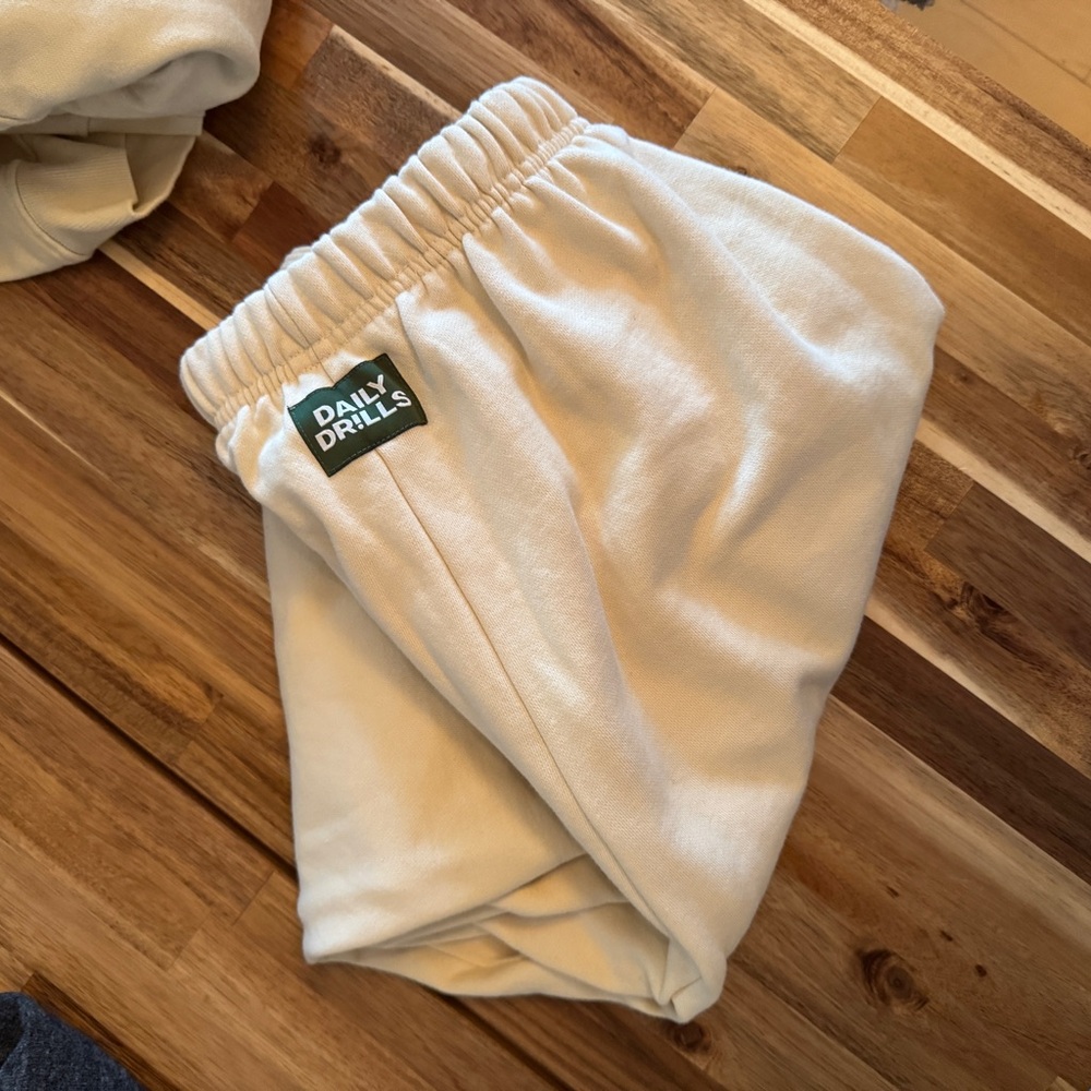 DAILY DRILLS Unisex Fleece Joggers - Picture 2 of 5